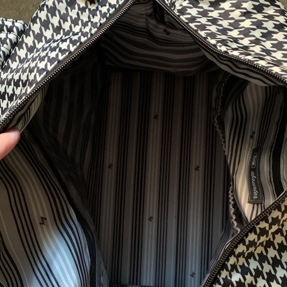 NWT Lug Black and White Houndstooth Tote - Picture 11 of 13